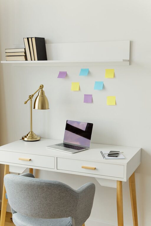 Simple Tips to Create an Inviting and Organized Home Office Space
